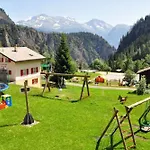 Massa Herberg 3*